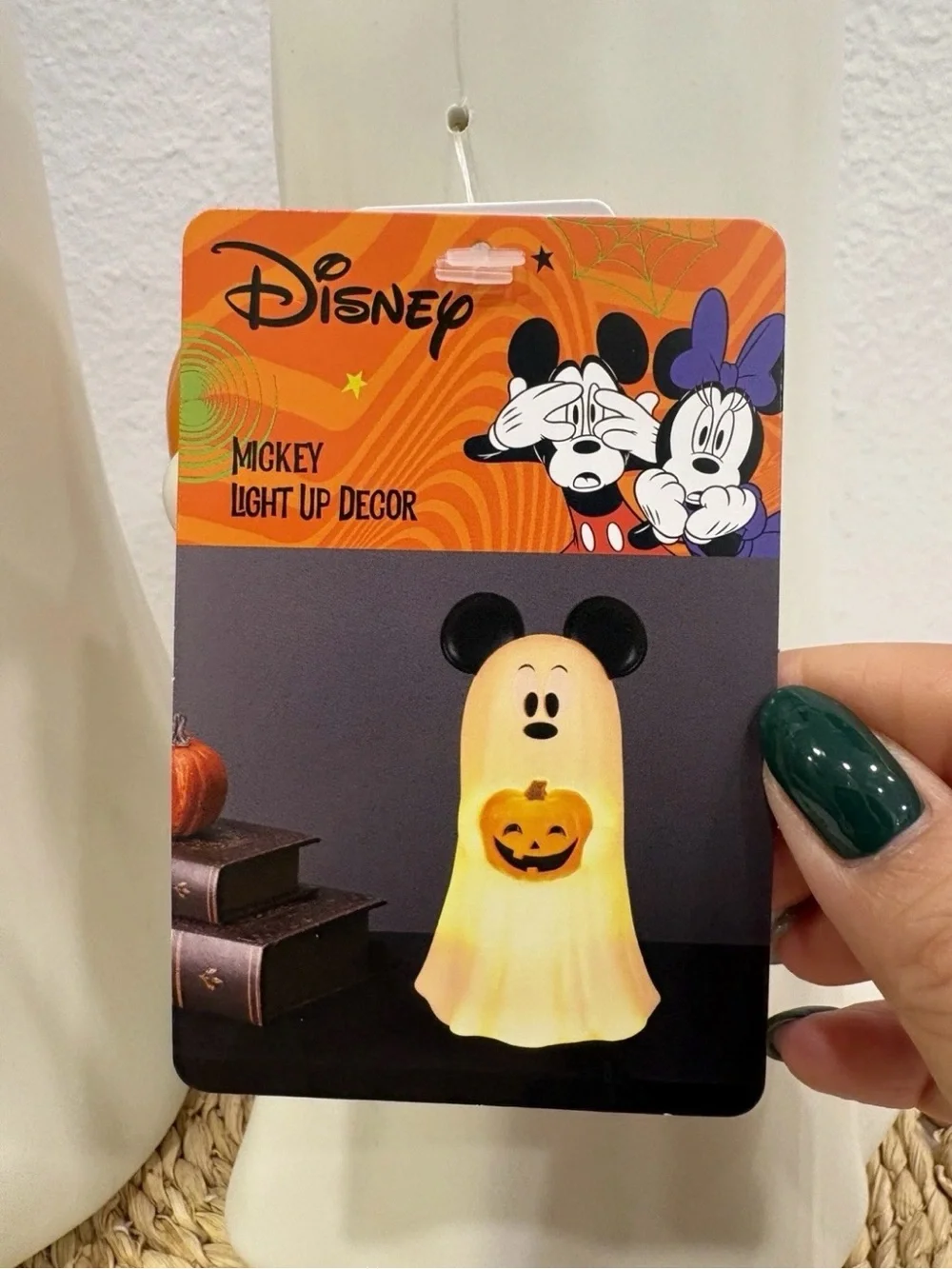 NEW 2026 Disney Halloween Ghost Mickey & Minnie Mouse Pumpkin Light Up Decor NWT